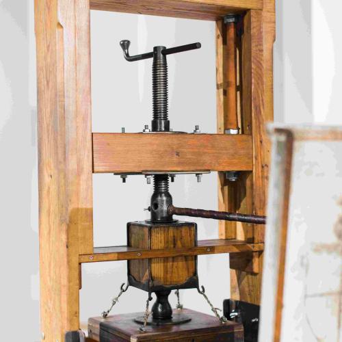 Replica Caxton Printing Press Images