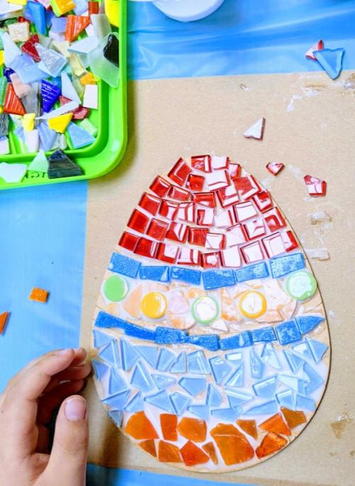 mosaic Easter egg craft